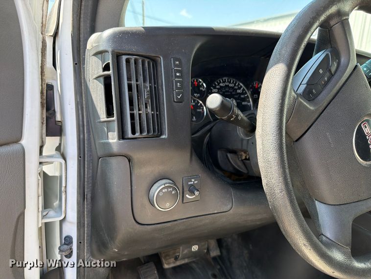 image for item FH6251 2017 GMC Savana G2500 van