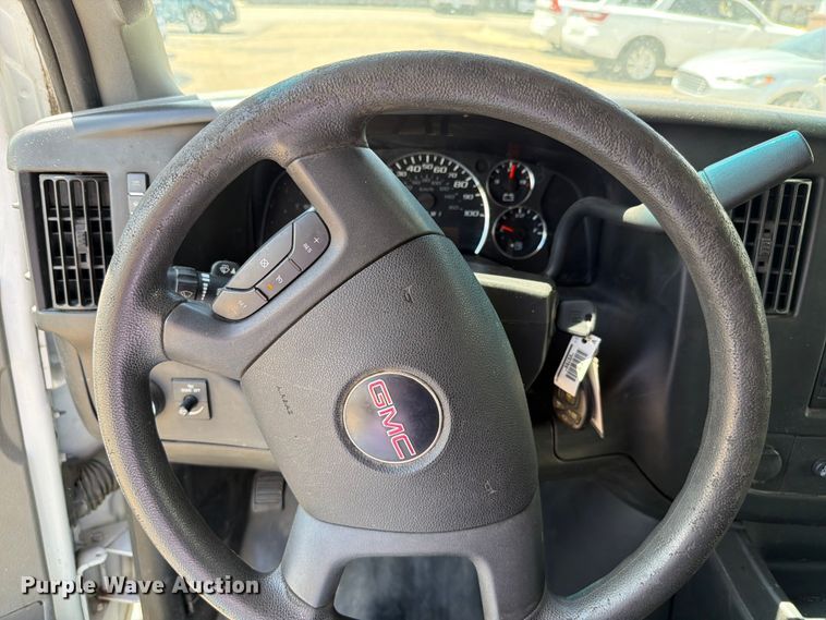 image for item FH6251 2017 GMC Savana G2500 van