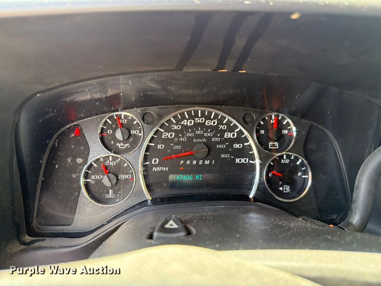 image for item FH6251 2017 GMC Savana G2500 van