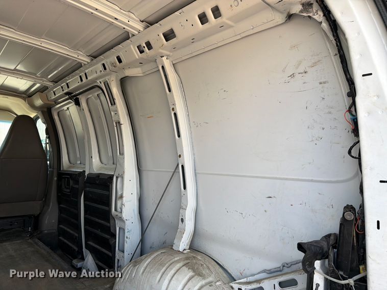 image for item FH6251 2017 GMC Savana G2500 van