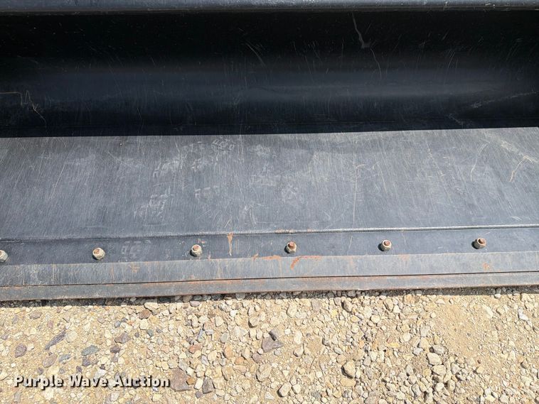 image for item FH6277 2014 JCB 300 T4 skid steer loader
