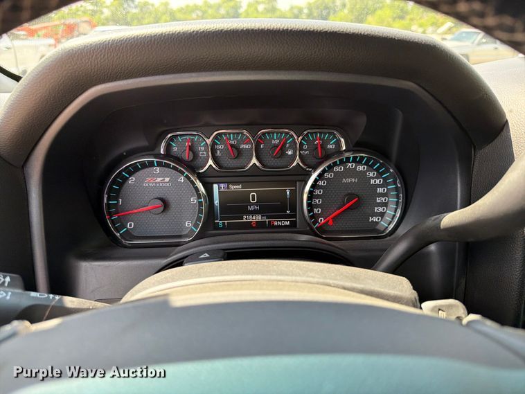 image for item FI0286 2016 Chevrolet Silverado 1500 Crew Cab pickup truck
