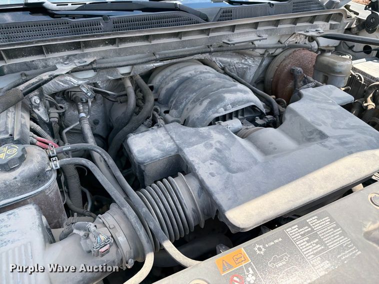 image for item FI0286 2016 Chevrolet Silverado 1500 Crew Cab pickup truck