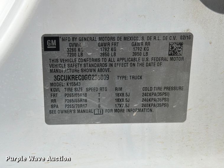image for item FI0286 2016 Chevrolet Silverado 1500 Crew Cab pickup truck