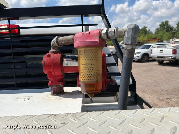 image for item FI0287 2015 Chevrolet Silverado 2500HD Crew Cab pickup truck
