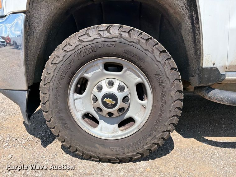 image for item FI0287 2015 Chevrolet Silverado 2500HD Crew Cab pickup truck