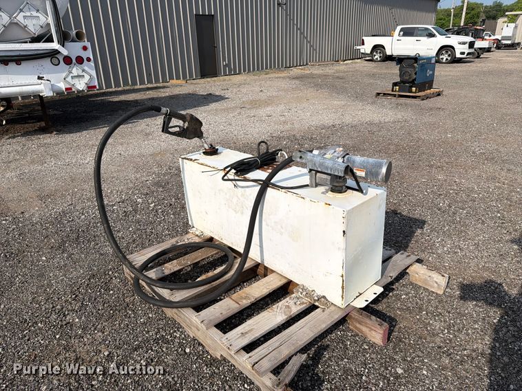 image for item FI0293 Better Built Fuel transfer tank
