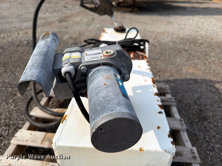 image for item FI0293 Better Built Fuel transfer tank
