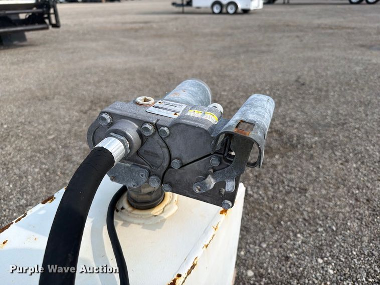 image for item FI0293 Better Built Fuel transfer tank