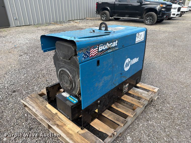 image for item FI0294 Miller Bobcat 250 welder/generator