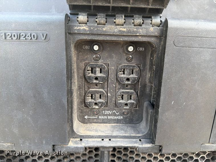 image for item FI0294 Miller Bobcat 250 welder/generator