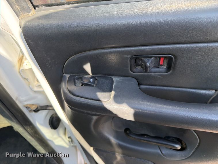 image for item FK3009 2006 GMC Sierra 2500HD Crew Cab pickup truck