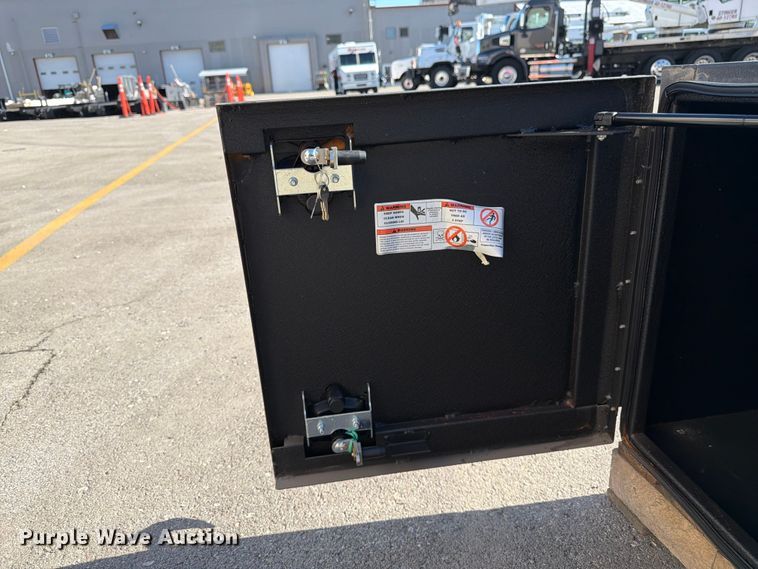 image for item FK3075 (2) RC toolboxes