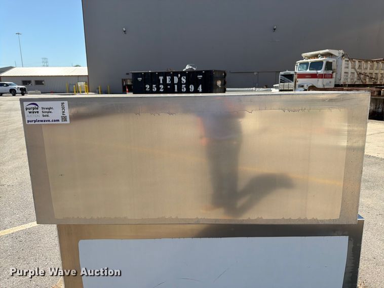 image for item FK3076 (2) toolboxes