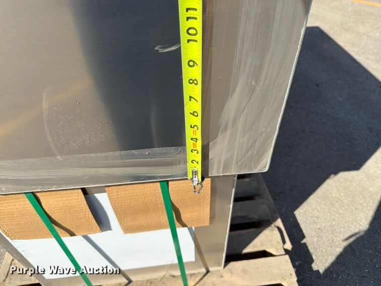 image for item FK3076 (2) toolboxes