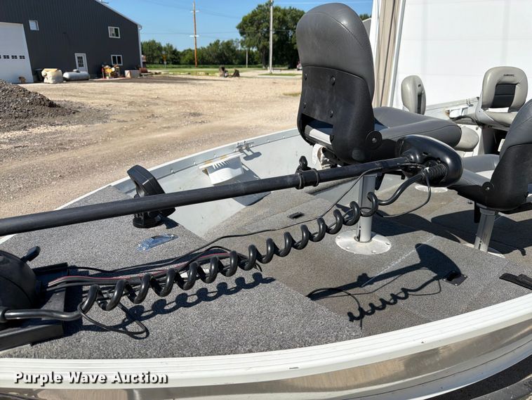 image for item FK3145 Alumacraft Fisherman 160 boat