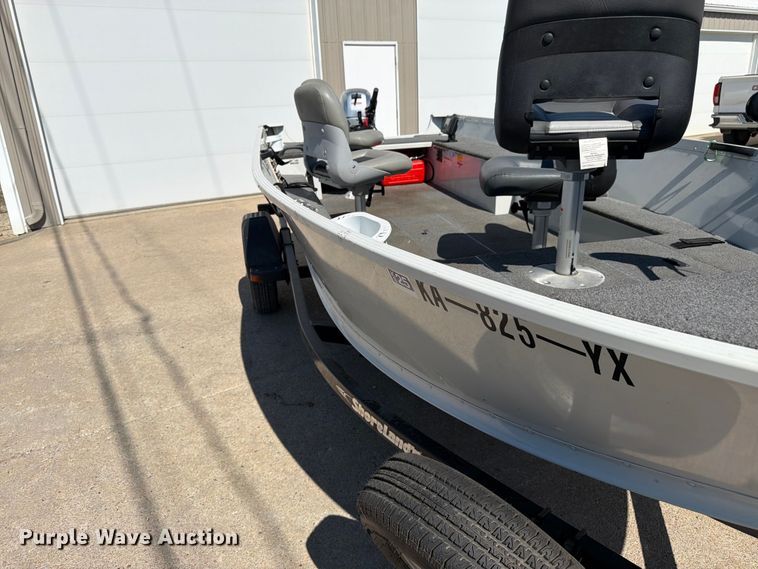 image for item FK3145 Alumacraft Fisherman 160 boat
