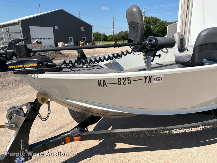 image for item FK3145 Alumacraft Fisherman 160 boat