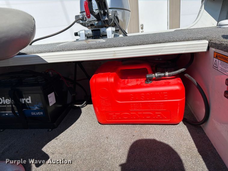 image for item FK3145 Alumacraft Fisherman 160 boat