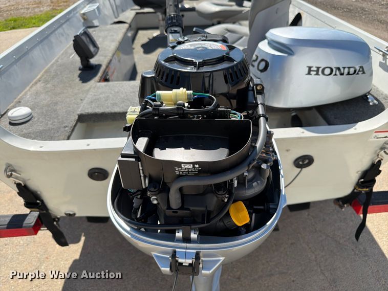 image for item FK3145 Alumacraft Fisherman 160 boat