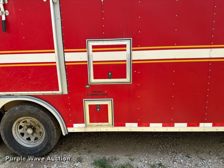 image for item FK3154 2003 Wells Cargo CVG5039 enclosed cargo trailer