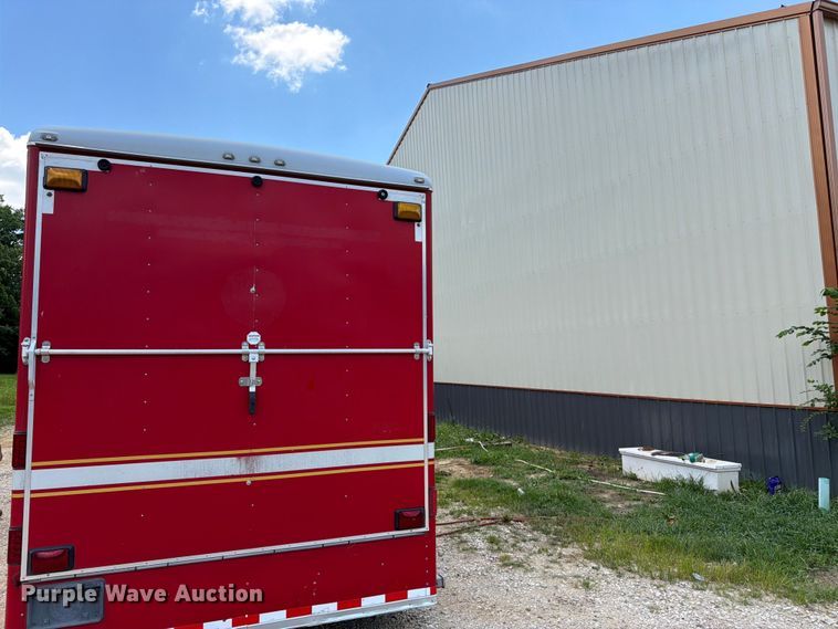 image for item FK3154 2003 Wells Cargo CVG5039 enclosed cargo trailer