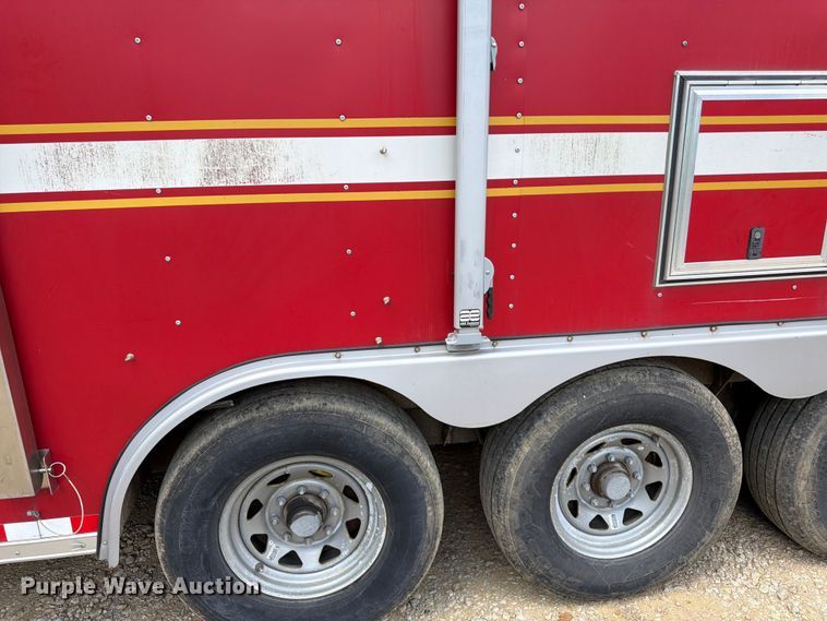 image for item FK3154 2003 Wells Cargo CVG5039 enclosed cargo trailer