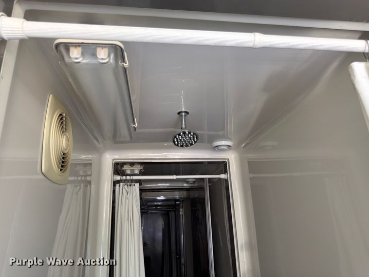 image for item FK3154 2003 Wells Cargo CVG5039 enclosed cargo trailer