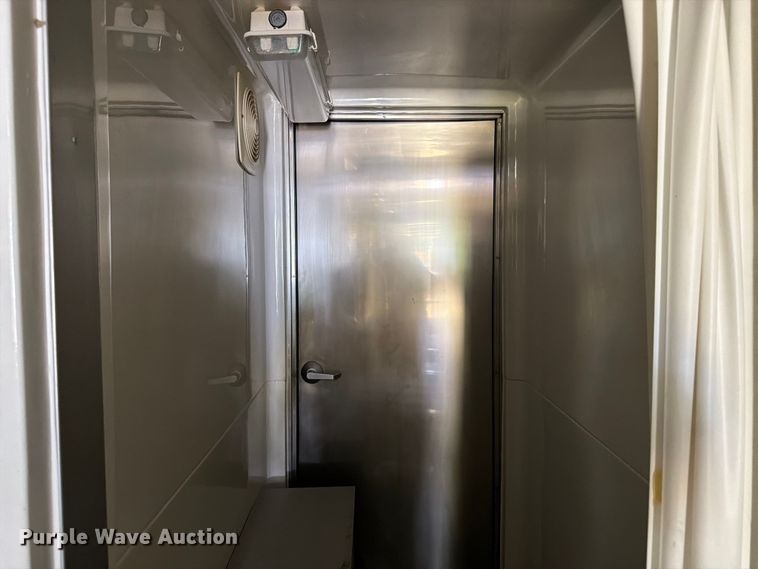 image for item FK3154 2003 Wells Cargo CVG5039 enclosed cargo trailer