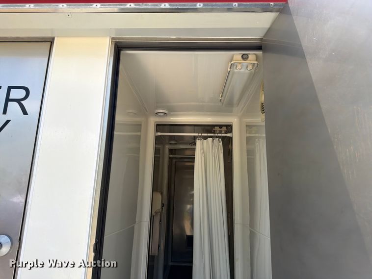 image for item FK3154 2003 Wells Cargo CVG5039 enclosed cargo trailer