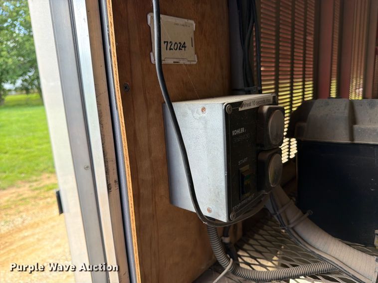 image for item FK3154 2003 Wells Cargo CVG5039 enclosed cargo trailer