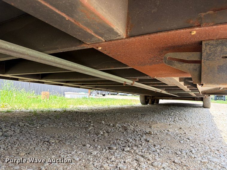 image for item FK3154 2003 Wells Cargo CVG5039 enclosed cargo trailer