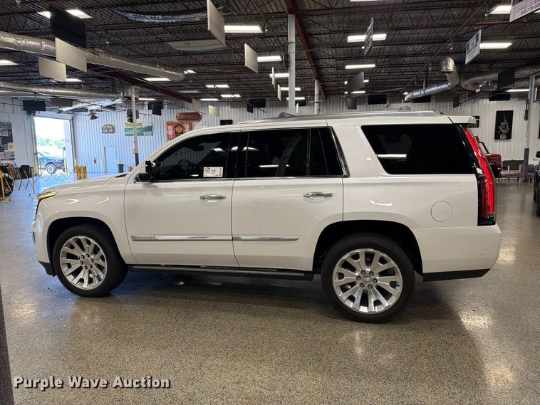 image for item FK3158 2017 Cadillac Escalade SUV