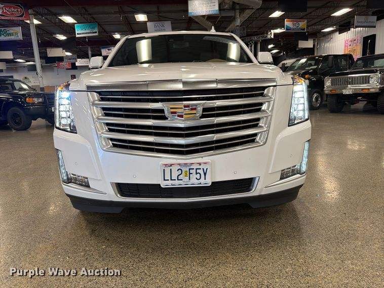 image for item FK3158 2017 Cadillac Escalade SUV