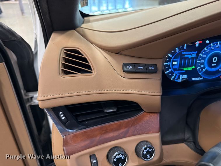image for item FK3158 2017 Cadillac Escalade SUV