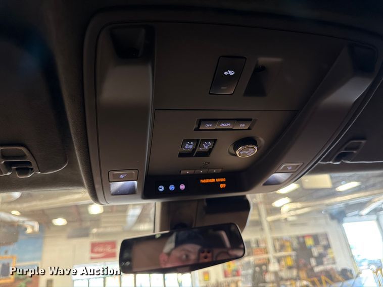 image for item FK3158 2017 Cadillac Escalade SUV