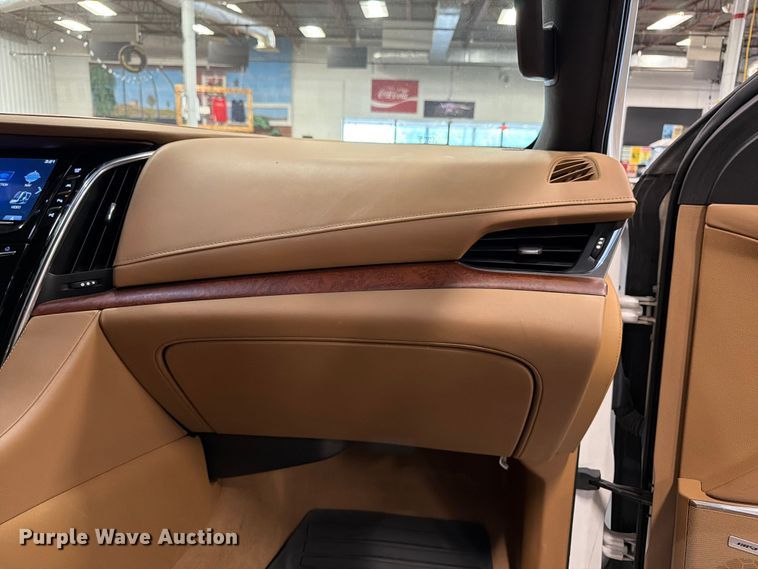 image for item FK3158 2017 Cadillac Escalade SUV