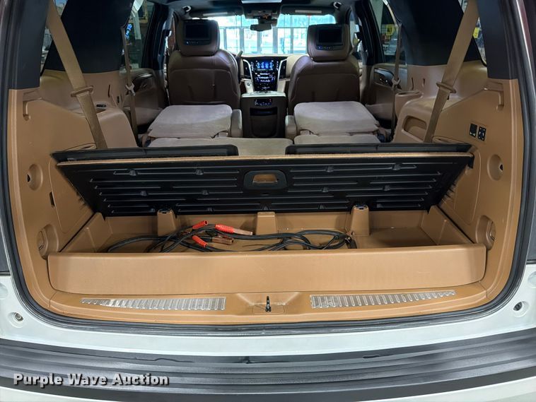 image for item FK3158 2017 Cadillac Escalade SUV