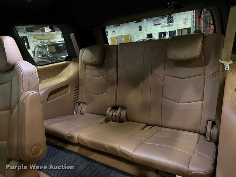 image for item FK3158 2017 Cadillac Escalade SUV
