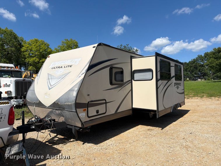 2015 Gulf Stream Coach Streamline Ultra Light camper