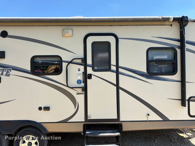 image for item FK3159 2015 Gulf Stream Coach Streamline Ultra Light camper