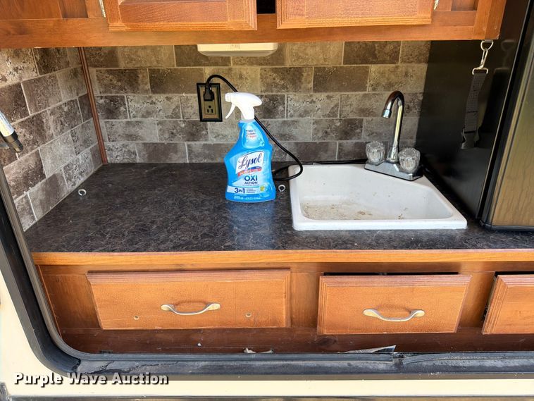 image for item FK3159 2015 Gulf Stream Coach Streamline Ultra Light camper