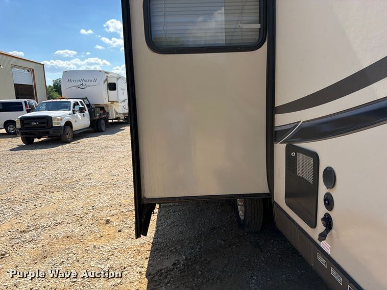 image for item FK3159 2015 Gulf Stream Coach Streamline Ultra Light camper