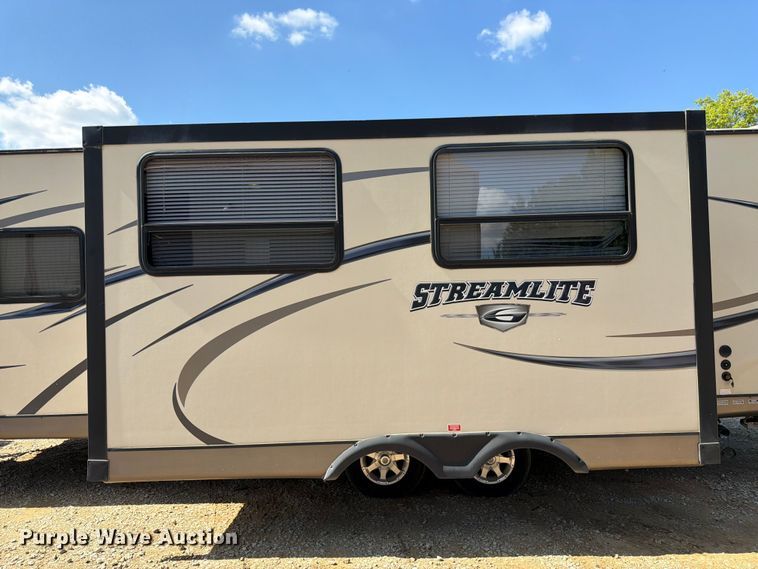 image for item FK3159 2015 Gulf Stream Coach Streamline Ultra Light camper
