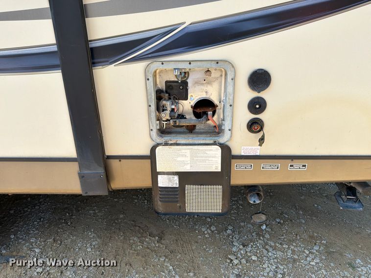 image for item FK3159 2015 Gulf Stream Coach Streamline Ultra Light camper