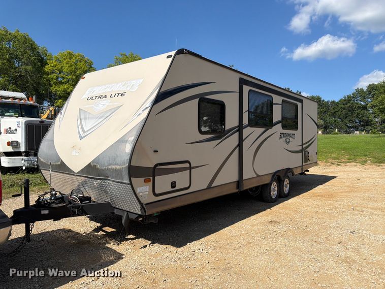 image for item FK3159 2015 Gulf Stream Coach Streamline Ultra Light camper