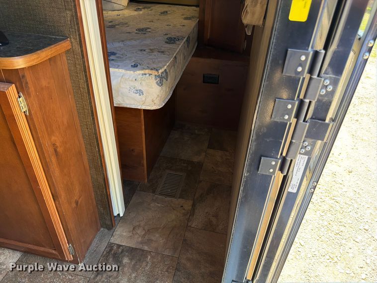 image for item FK3159 2015 Gulf Stream Coach Streamline Ultra Light camper