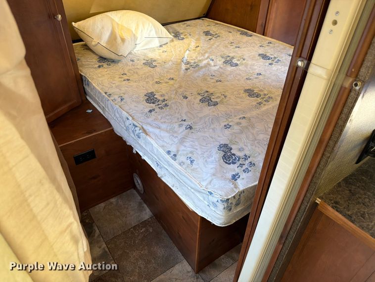 image for item FK3159 2015 Gulf Stream Coach Streamline Ultra Light camper