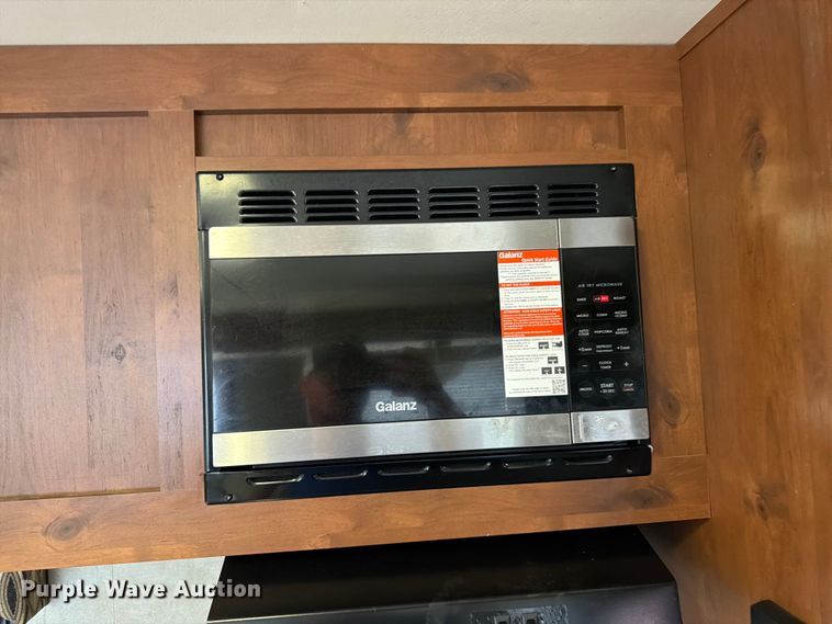 image for item FK3159 2015 Gulf Stream Coach Streamline Ultra Light camper
