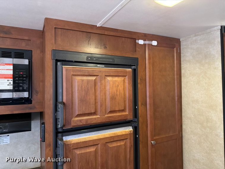 image for item FK3159 2015 Gulf Stream Coach Streamline Ultra Light camper